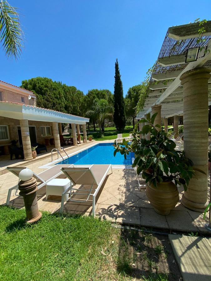 Nostrana Village Apartments Koskinou  Extérieur photo