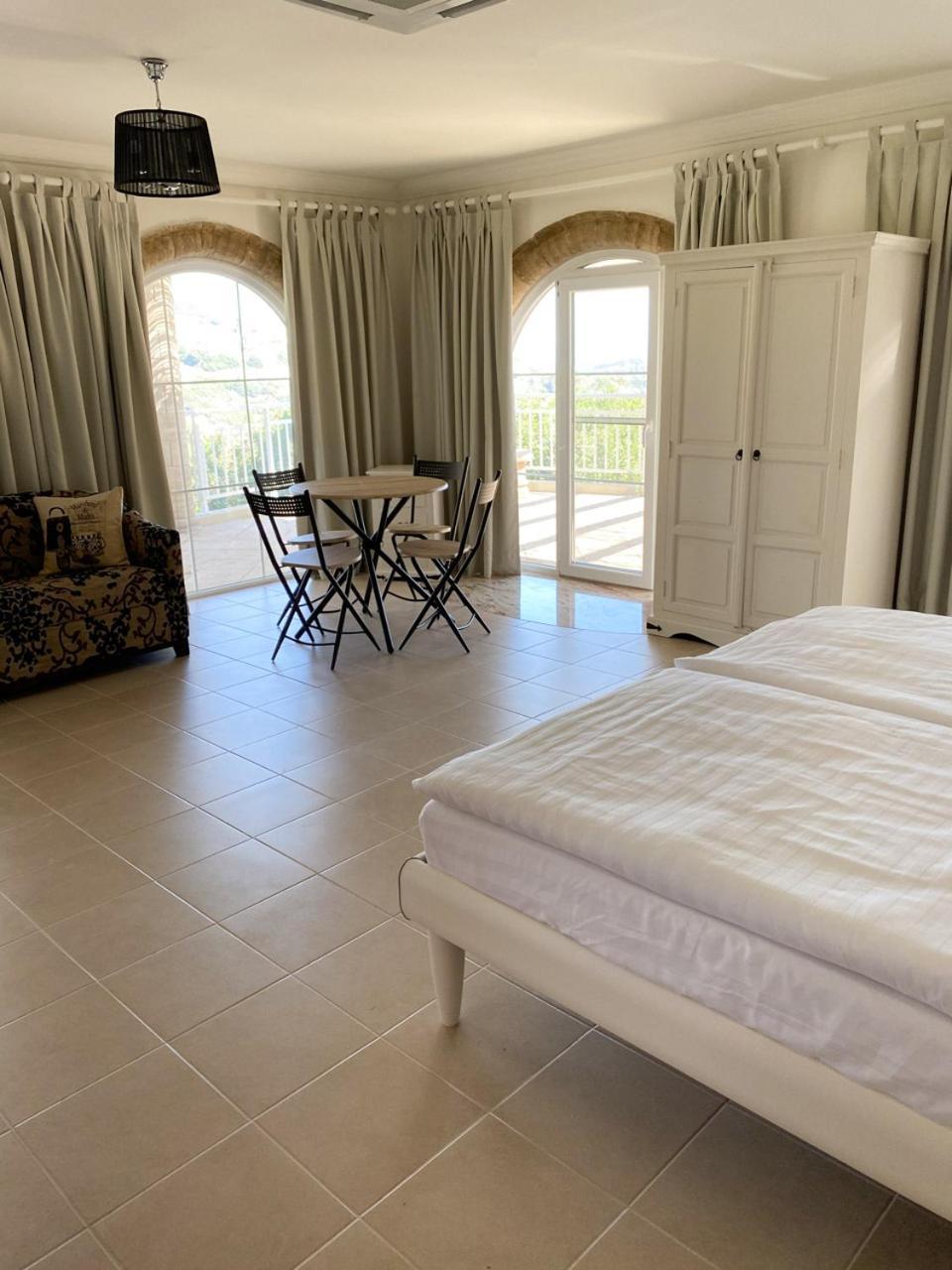Nostrana Village Apartments Koskinou  Chambre photo